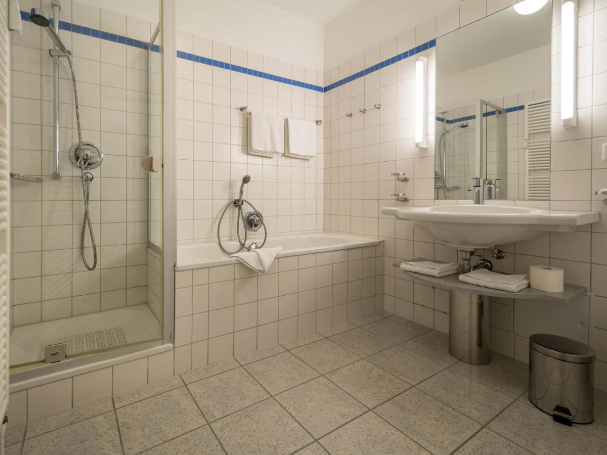 Kaiservillen Heringsdorf - Ferienwohnung Mit 1 Schlafzimmer Und Balkon D211 Eksteriør bilde